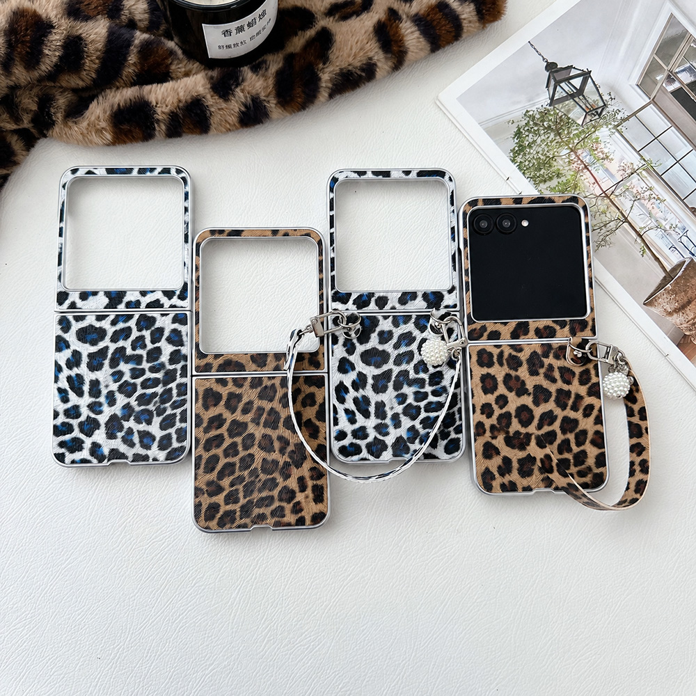Leopard Print Folding Flip Pho - огляд і ціна Phone Accessories And Gadgets